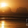 Rockaway Beach by Vivian Christopher Rockaway Beach by Vivian Christopher