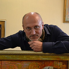 Sergey Lukyanov - Artist