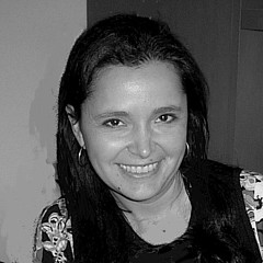 Luz Angela Cruz - Artist
