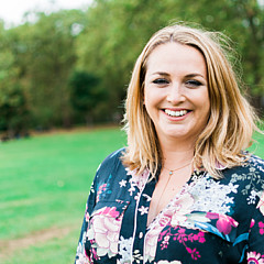 Hannah Williams - Artist