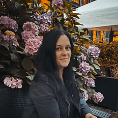 Claire Wilkinson - Artist