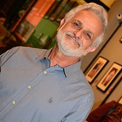 Enrique Aravena - Artist