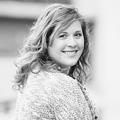 Courtney Olson - Artist