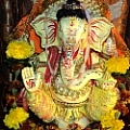 Govind Kharatmol - Artist