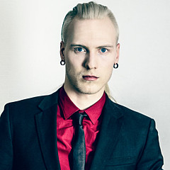 Jesse Redheart - Artist