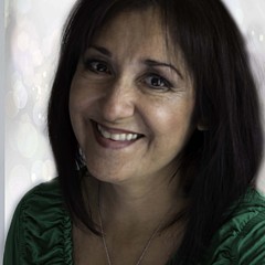 Myrna Gutierrez - Artist