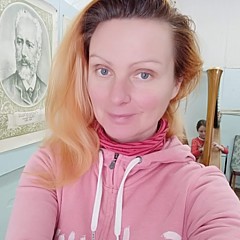 Olena Zozulia - Artist