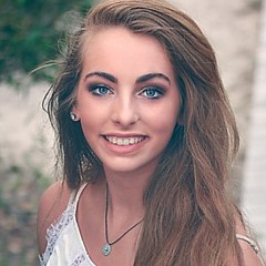 Sierra Myers - Artist