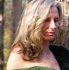 Stephanie Snell - Artist