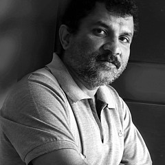 Sudish kandampully Sudish - Artist