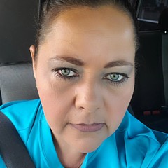 Tammy Kiser - Artist