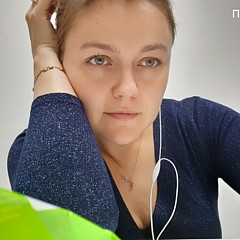 Tanya Arzhanova - Artist