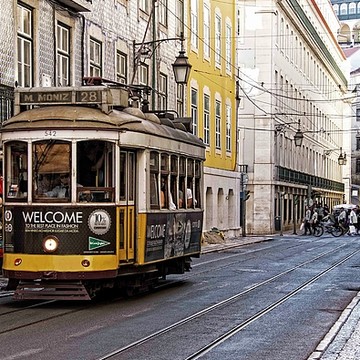 Travel Lisbon & Surroundings - Under Construction