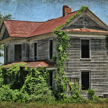 Abandoned Homes and Barns