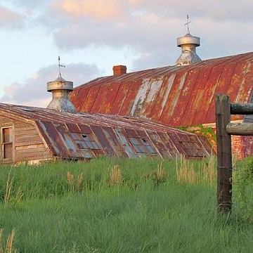 Barns Farms And Abandoned Buildings
