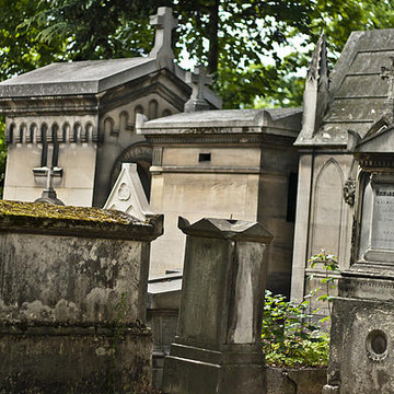 Gothic Graveyards
