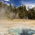 Yellowstone Hot Springs And Pools