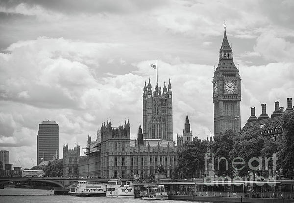 The view of the London Eye, River Thames and Big Ben from the Golden  Jubilee Bridge stock photo - OFFSET