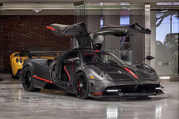 Pagani Huayra Bc Greeting Card For Sale By Itzkirb Photography