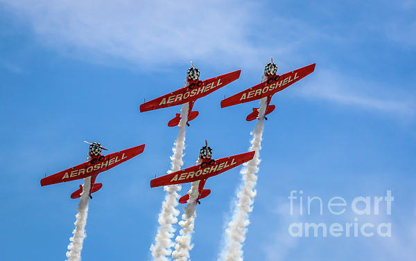 Tom Claud - Aeroshell Formation Flying