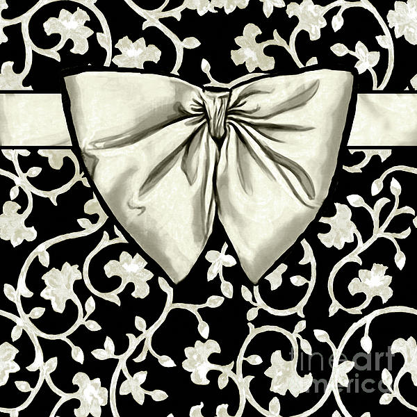 https://images.fineartamerica.com/images/artworkimages/medium/1/bianca-eggshell-white-antique-baroque-damask-pattern-black-background-tina-lavoie.jpg