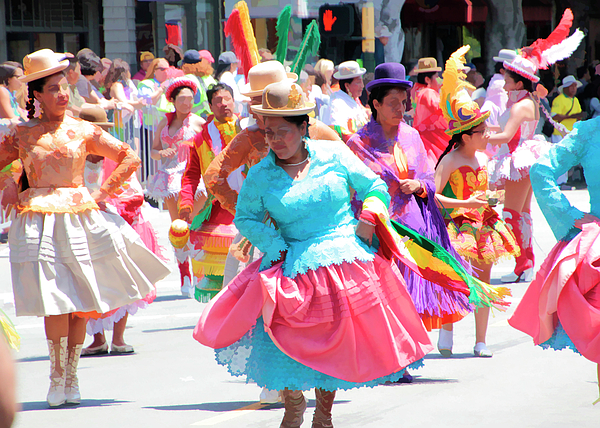 https://images.fineartamerica.com/images/artworkimages/medium/1/carnaval-san-francisco-seniora-pauline-darrow.jpg