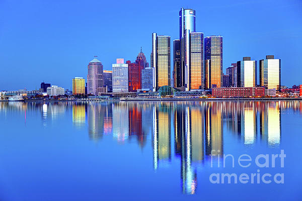 Denis Tangney Jr - Downtown Detroit, Michigan Skyline 