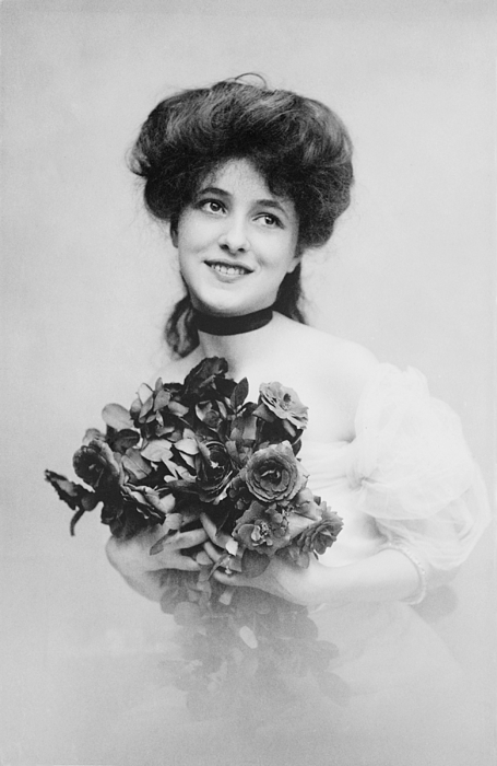 Evelyn Nesbit 1884-1967, A Beautiful by Everett