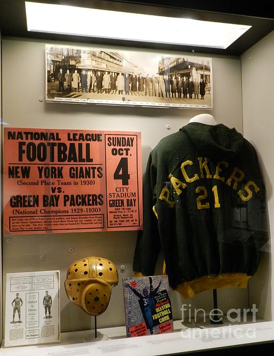 New York Giants Brown Framed Logo Jersey Display Case
