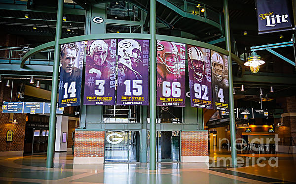 Packers store retired numbers