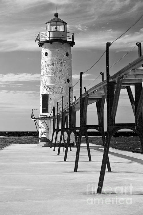 ELITE IMAGE photography By Chad McDermott - Lake Michigan Lighthouse