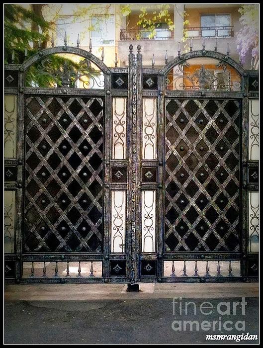 Nader Rangidan - Only Gate