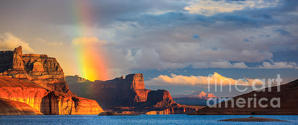 Henk Meijer Photography - Rainbow in the Padre Bay, Lake Powell