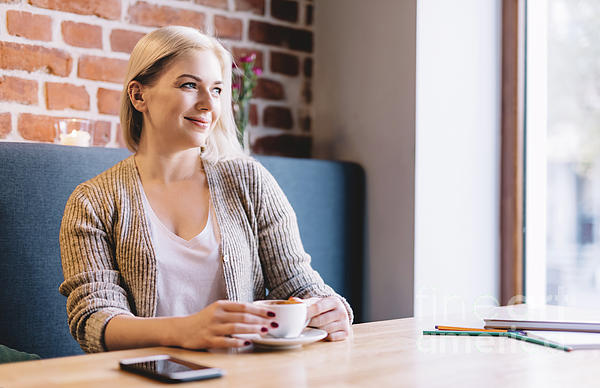 https://images.fineartamerica.com/images/artworkimages/medium/1/relaxed-woman-drinking-coffee-in-a-cafe-michal-bednarek.jpg