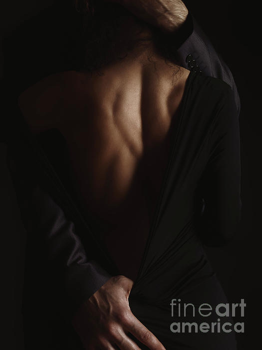 https://images.fineartamerica.com/images/artworkimages/medium/1/romantic-sensual-portrait-of-couple-embracing-in-dim-dramatic-li-awen-fine-art-prints.jpg