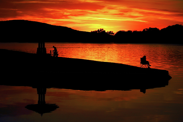 Sunset Fishing At Memorial Park Ringer T-Shirt by Dale Kauzlaric