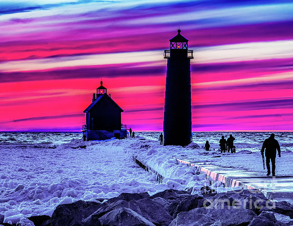 Sunset in Winter at Grand Haven Lighthouse Jigsaw Puzzle by Nick 