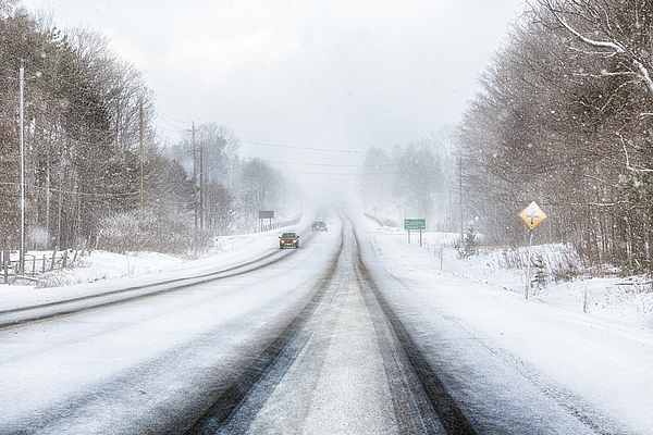 Tatiana Travelways - Winter driving in Canada