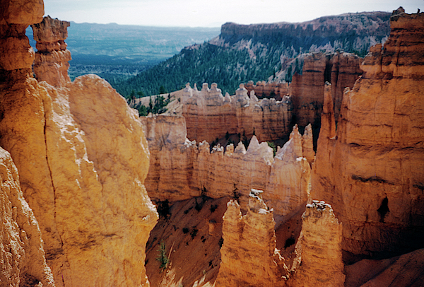 https://images.fineartamerica.com/images/artworkimages/medium/2/1957-hoodoo-rock-formations-in-sedimentary-rock-navajo-loop-trail-bryce-canyon-utah700-00220-kevin-russell.jpg