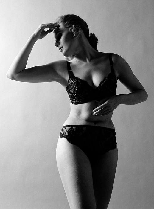 https://images.fineartamerica.com/images/artworkimages/medium/2/1970s-woman-wearing-black-lace-bra-vintage-images.jpg