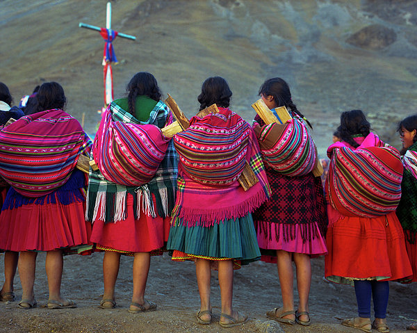 Traditional discount peruvian blankets