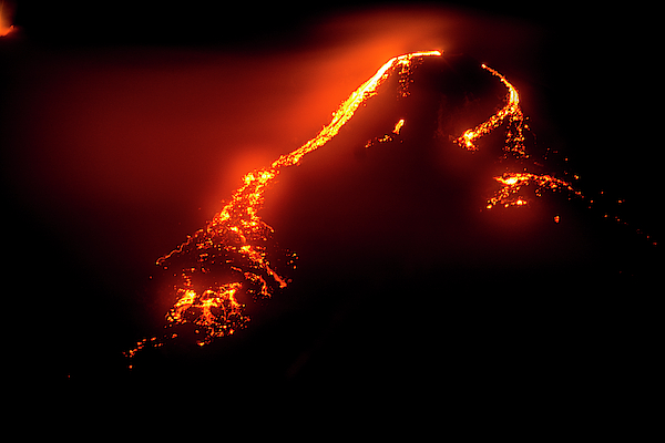 Brigitta Diaz - Lava flowing from Volcan Pacaya