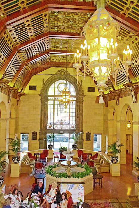 https://images.fineartamerica.com/images/artworkimages/medium/2/lobby-of-the-millennium-biltmore-hotel-in-downtown-los-angeles-california-ruth-hager.jpg