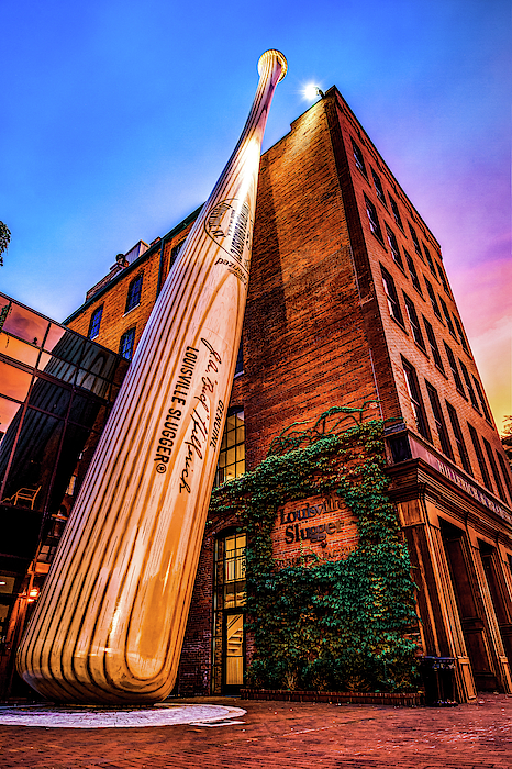 Louisville Slugger Museum in Vivid Color and Kentucky Architecture