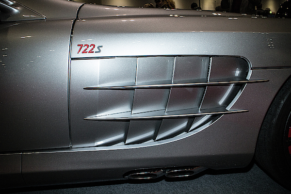 Quicksilver Sports Exhaust On A 2010 Mercedes Benz Slr Mclaren