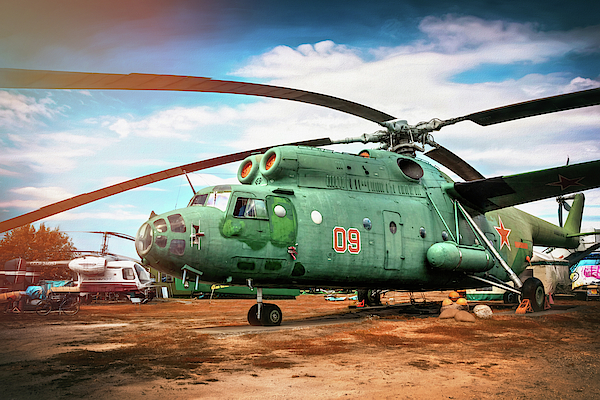 praktiseret forretning modtagende Mi-6 Helicopter Riga Latvia Tote Bag for Sale by Carol Japp