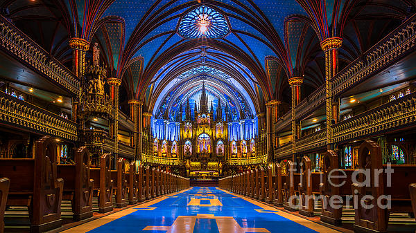 Lavin Photography - Notre Dame cathedral in Montreal