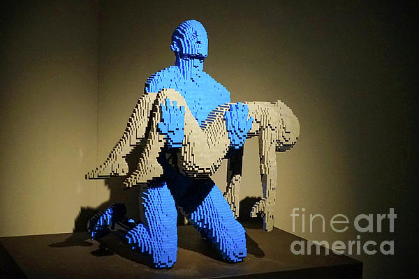vaardigheid Koel Mok Statue from Lego building blocks k3 Fleece Blanket by Avi Horovitz - Pixels