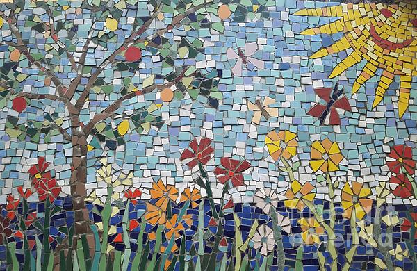Lou Ann Bagnall - Sunny Garden Mosaic 