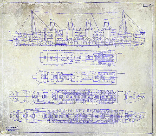 √ The Titanic Blueprints - Alumn Photograph